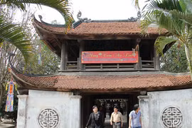 Vẻ đẹp nguyên sơ hấp dẫn của chùa Bút Tháp 