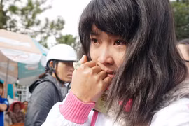 Ảnh xúc động lòng người trong kỳ thi ĐH đợt 2