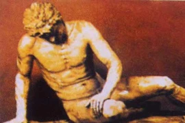 Những bức tượng độc, lạ thời cổ đại