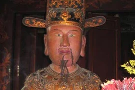 Biệt danh tai tiếng của các ông vua VN