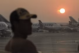 Edward Snowden có còn ở sân bay Sheremetyevo?