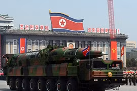 Bệ phóng tên lửa di động Triều Tiên: “Made in China”