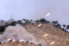 Triều Tiên dọa tấn công các căn cứ Mỹ ở Okinawa, Guam