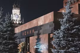 Các nhà khoa học cứu lăng Lenin 