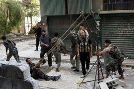 Ngắm vũ khí “độc nhất thế giới” của quân nổi dậy Syria 