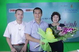 Giao lưu trực tuyến “Hè vui không lo bệnh”