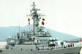 Vũ khí Trung Quốc ngày càng hút khách