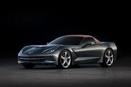 Chevrolet Corvette mui trần quyến rũ ra mắt tại Geneva 2013