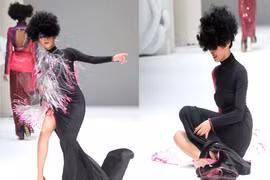 Những pha “vồ ếch” nổi tiếng sàn catwalk