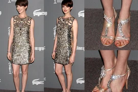 Anne Hathaway nổi bật với sandal của Giuseppe Zanotti