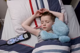 Gường rung lắc cứu bé 6 tuổi