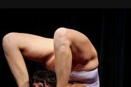 Những tư thế yoga khó tập nhưng... cực tốt