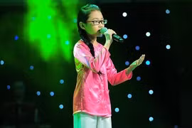 Mỹ Chi hát dân ca khiến Hiền Thục rơi nước mắt