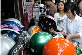 Cách chọn mũ bảo hiểm chuẩn