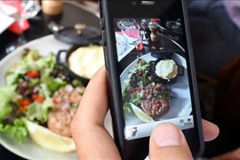 Ứng dụng điện thoại độc đáo giành cho người thừa cân