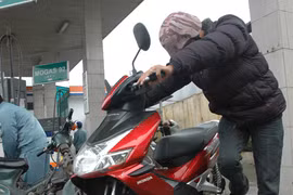 Vì sao xe máy dễ hỏng hóc vào buổi sáng?