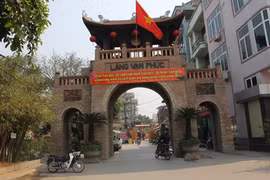 Thực hư “thần xà” nhập theo dây chuyền ở Hà Nội