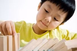 Giúp con phát triển trí thông minh 