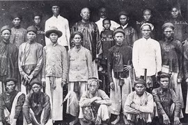 “Ngọc rết trời ban” giúp Đề Thám đi mây về gió 