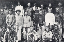 “Ngọc rết trời ban” giúp Đề Thám đi mây về gió 