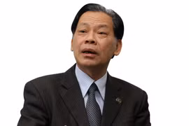 “Nhà thơ làm kinh tế, thống chế đặt vòng” vẫn còn tồn tại