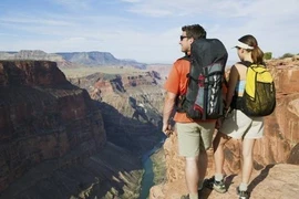 Tết không thưởng, du lịch 'bụi' lên ngôi