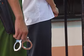 Nguyên Trưởng Công an huyện bị tạm giam