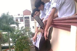 Phát hoảng trước những trò nghịch dại của học sinh