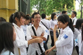 Đề thi vừa sức, thí sinh “xả phao“