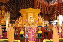 Khai đàn Pháp hội Dược Sư tại chùa Huê Nghiêm