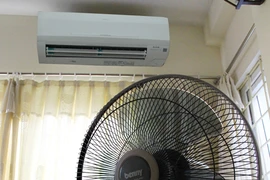 Tác dụng của quạt điện trong phòng điều hòa