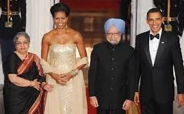 “Không có quốc phục, đi họp quốc tế... thấy nhục“