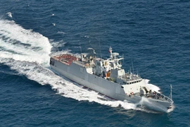 Tàu chiến Type 056 sẽ bảo vệ “mái nhà” TSB Liêu Ninh