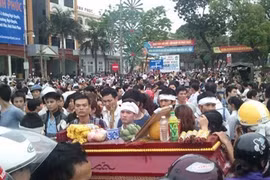 Kết quả điều tra ban đầu vụ quan tài diễu phố