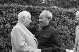 Ảnh cực hiếm: Bác Hồ và chính khách quốc tế 