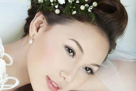 Nhan sắc phụ nữ lộ vận cát - hung (2) 