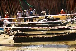 Xuống tàu đắm 700 tuổi cổ nhất Việt Nam 