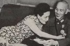 “Độc“: Tưởng Giới Thạch dụng binh “cưa đổ” người đẹp