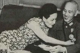 “Độc“: Tưởng Giới Thạch dụng binh “cưa đổ” người đẹp