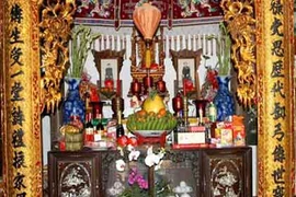 Cúng gia tiên: Vì sao nên dâng lễ chay?