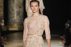 Những chiếc váy thanh lịch, cuốn hút cho dạ tiệc 