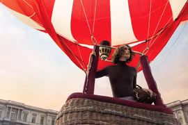 Độc đáo: Thời trang “bay” cùng khinh khí cầu