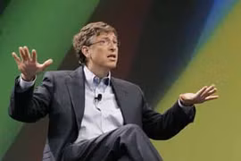 Bill Gates giành lại ngôi vị giàu nhất thế giới