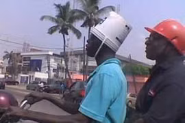 Luật đội mũ bảo hiểm ở một số nước trên thế giới