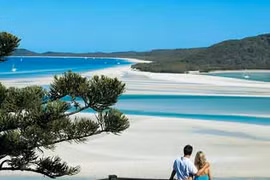 Du lịch thế giới 80 ngày “cháy vé” trong vòng 15 giây