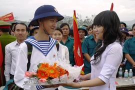 Phú Yên, Khánh Hòa giao quân đợt đầu nhanh, gọn