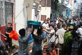 Sau vụ nổ 11 người chết: Bảo hiểm cháy nổ bị thờ ơ?