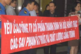 Căn hộ “phình nở” bất thường, cư dân “tố” CĐT Thanh Bình