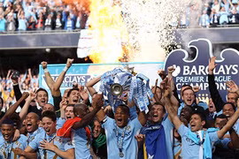 Hụt bản quyền Ngoại hạng, nhà đài lại kêu gọi “đoàn kết“