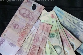 Nữ sinh viên cao học trộm tiền bị chủ nhà “giam lỏng“